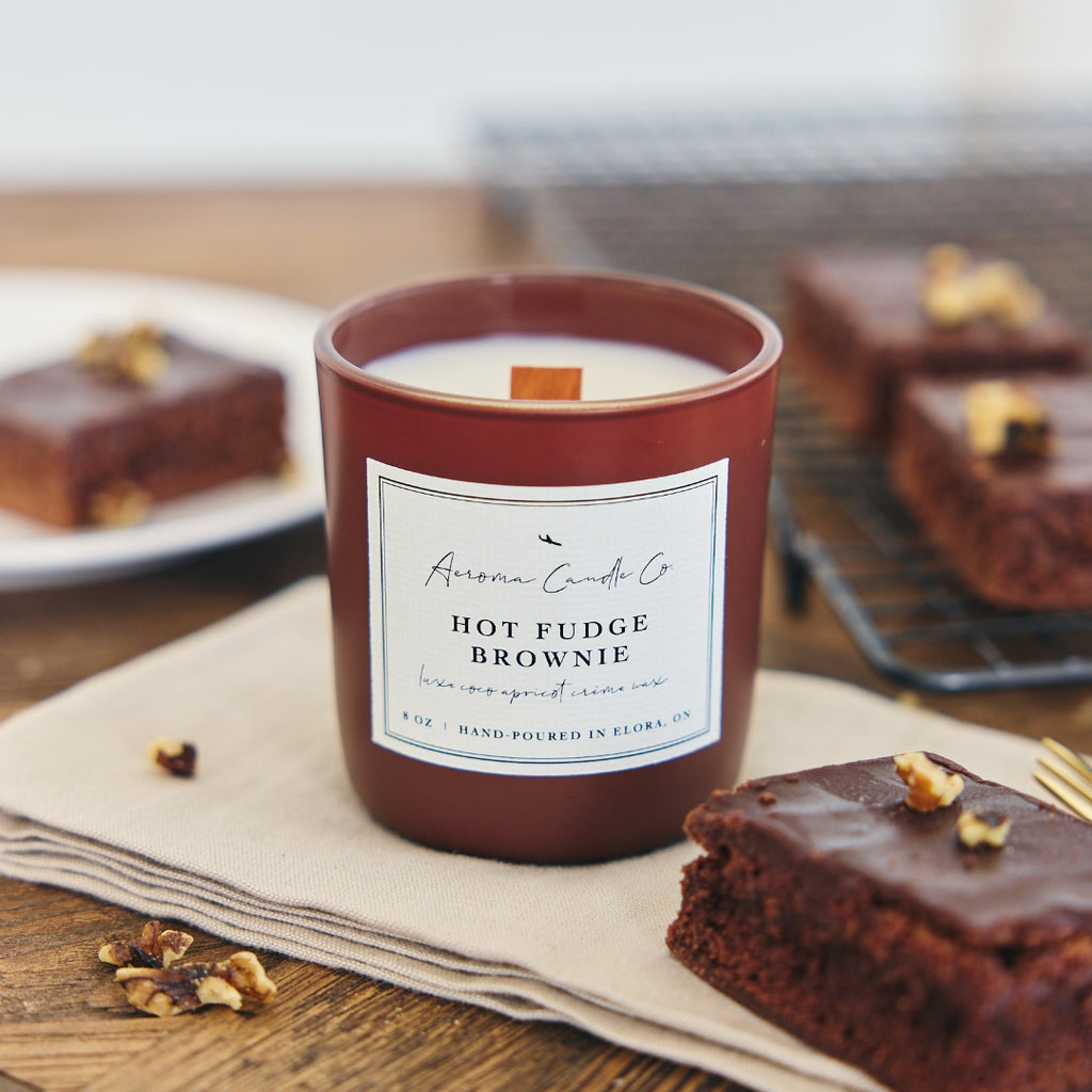 8 OZ CANDLE - HOT FUDGE BROWNIE