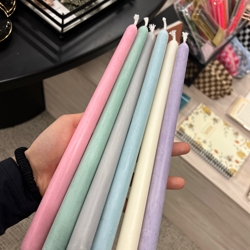 SMOOTH TAPER CANDLE