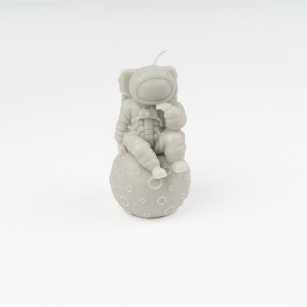 ASTRONAUT CANDLE